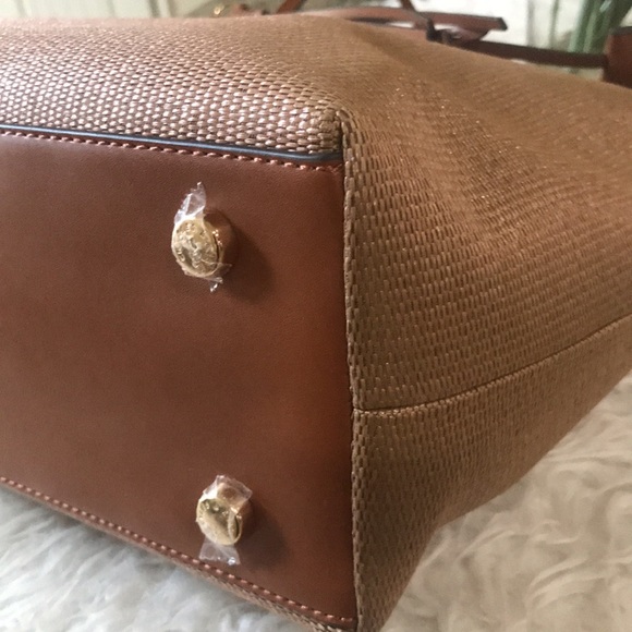 Charles & Keith -Accent Canvas Double Handle Bag ❤️❤️❤️ - Picture 12 of 14